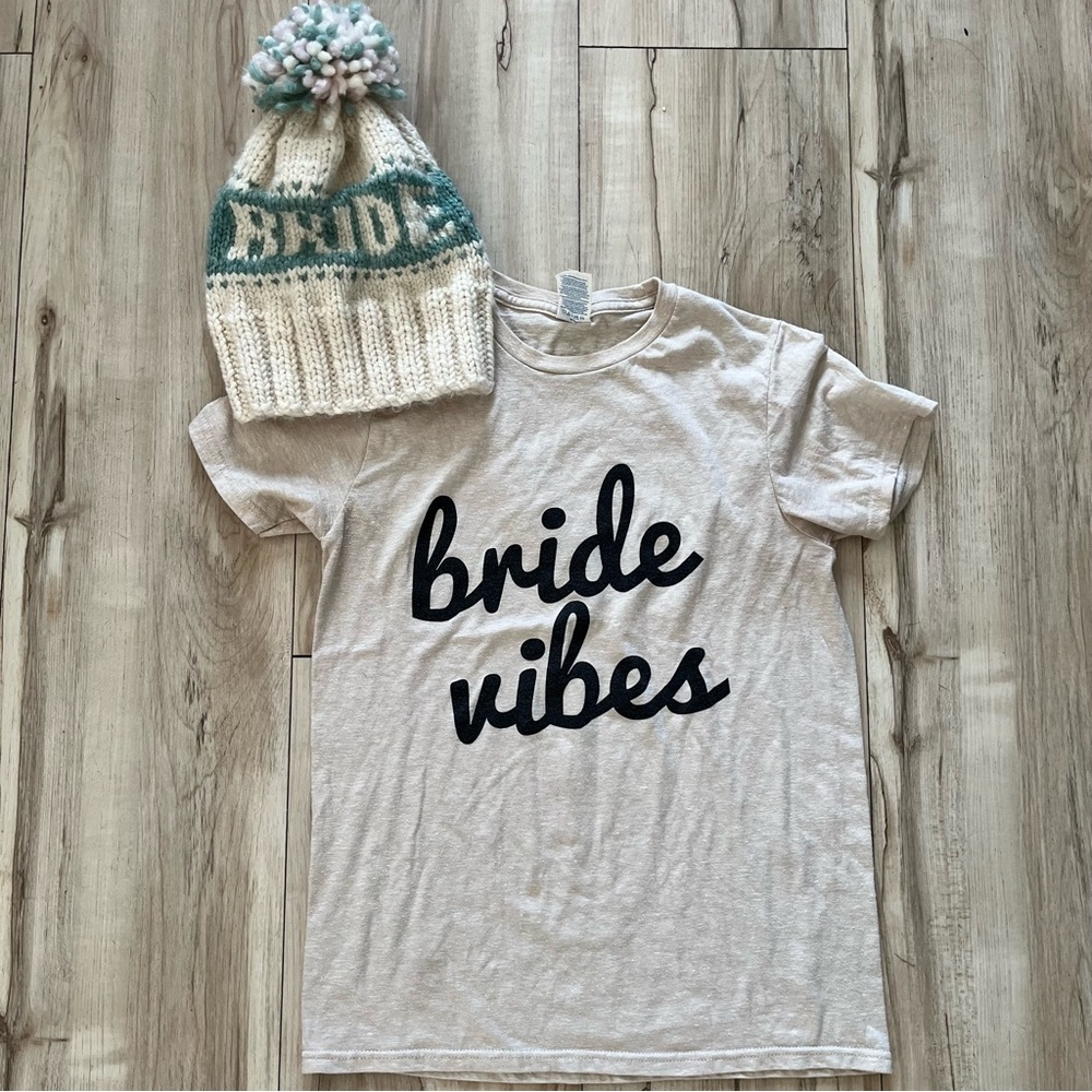 Bride Vibes T-Shirt and Knit Beanie Set bundle sz small wedding